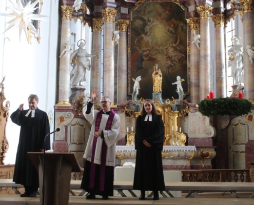 3 Begrüßung der Madonna Segen 2_8000 - FOTO BERTHOLD HILDEBRAND