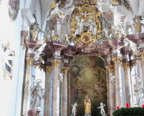 5 Begrüßung der Madonna Dr. Foth hoch_7995 - FOTO HILDEBRAND