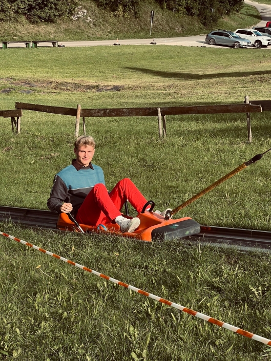 WhatsApp Image 2025-09-06 at 00.03.03